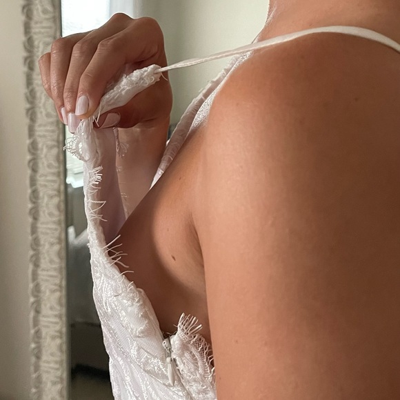 Size 4 Custom Mermaid Style Wedding Dress - Picture 13 of 14